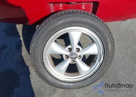 2009 Ford Mustang V6/V6 Premium from USA, damaged, VIN 1ZVHT80N995143532